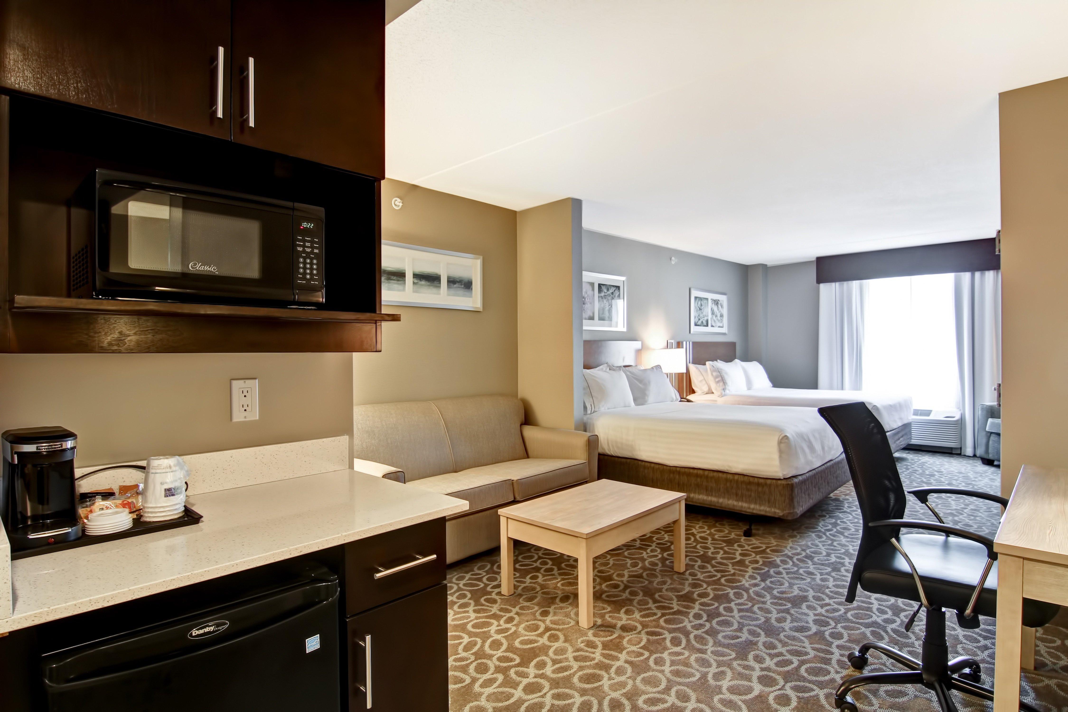 Holiday Inn Express & Suites Oshawa Downtown - Toronto Area, An Ihg Hotel מראה חיצוני תמונה