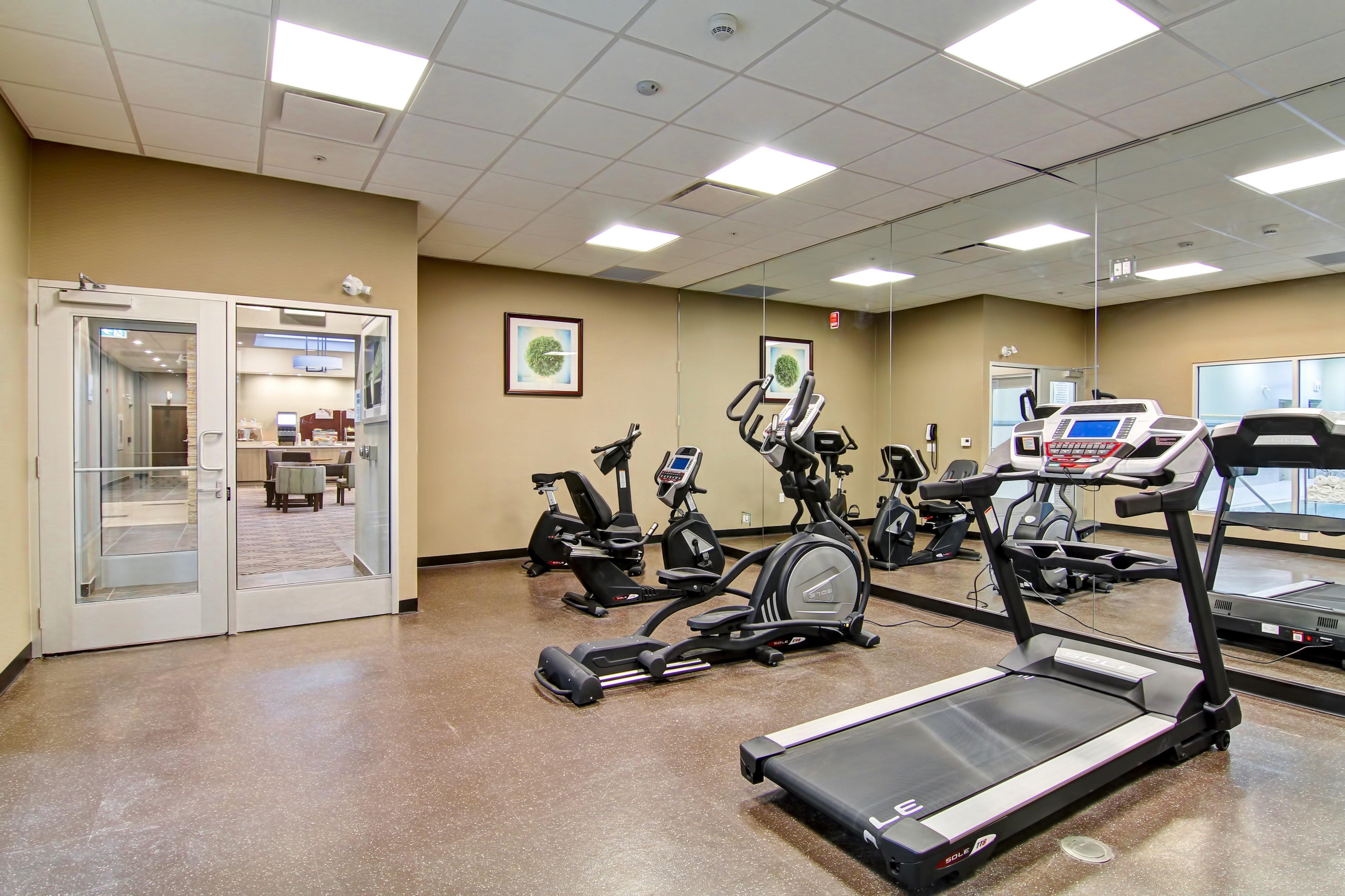 Holiday Inn Express & Suites Oshawa Downtown - Toronto Area By Ihg מראה חיצוני תמונה