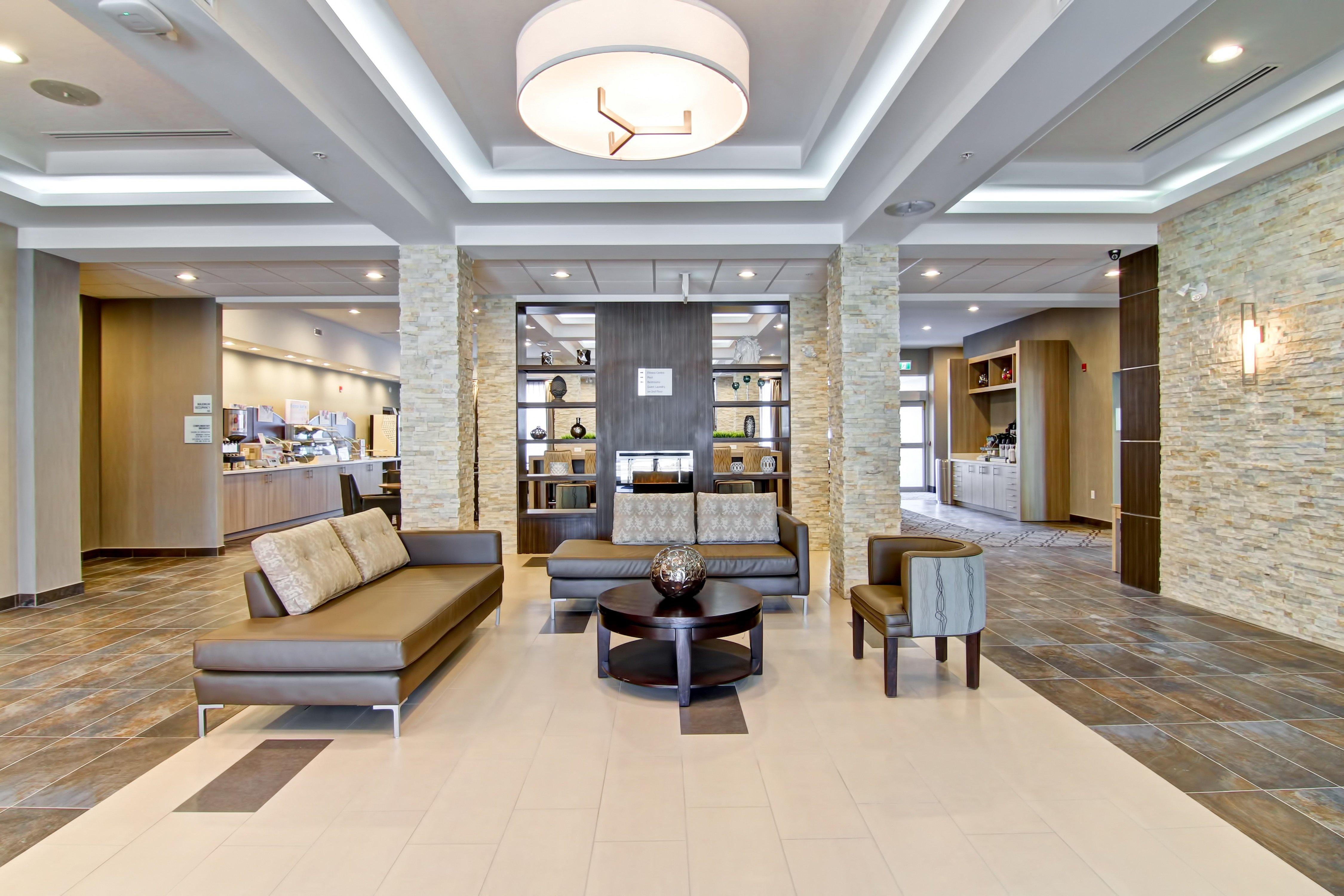 Holiday Inn Express & Suites Oshawa Downtown - Toronto Area By Ihg מראה חיצוני תמונה